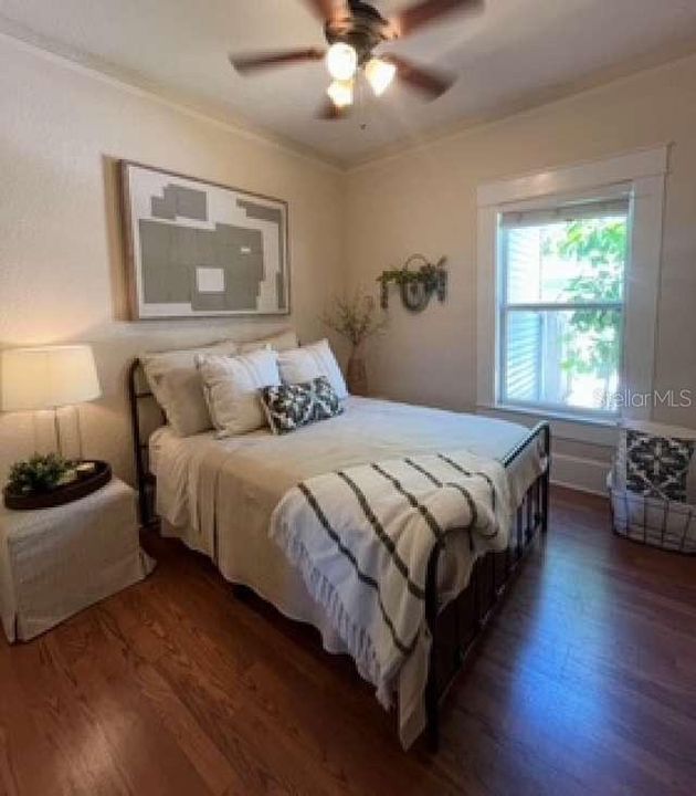 For Sale: $450,000 (3 beds, 2 baths, 1400 Square Feet)