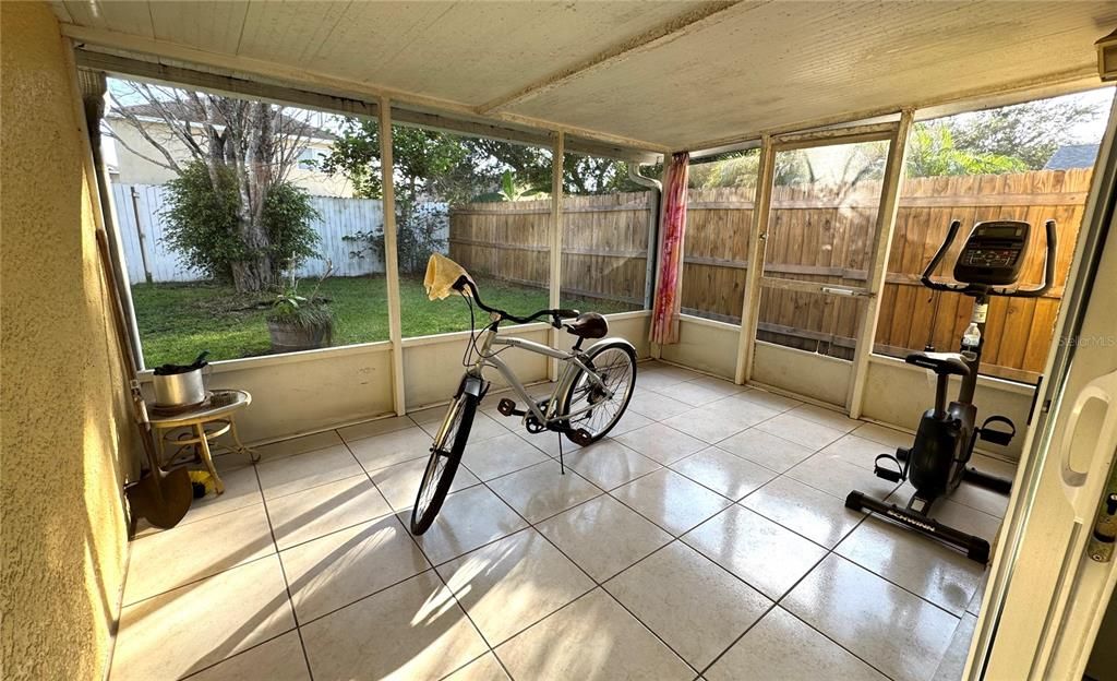 For Sale: $334,900 (3 beds, 2 baths, 1217 Square Feet)