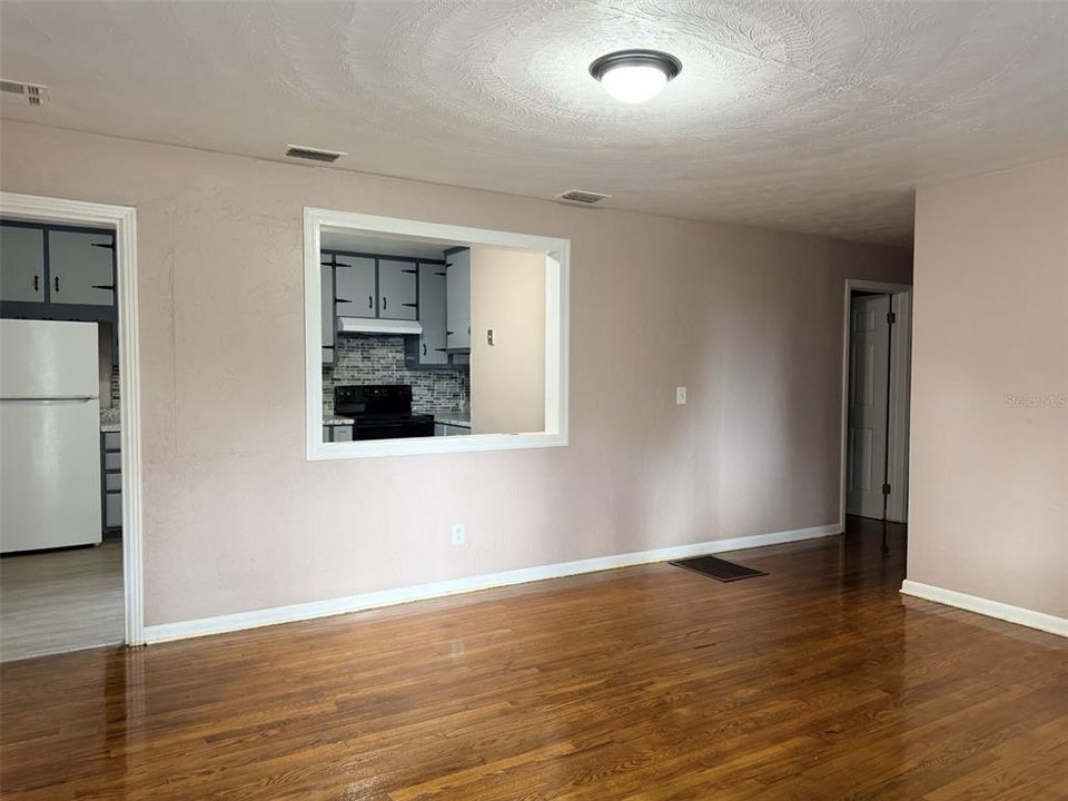 En Venta: $209,000 (3 camas, 1 baños, 1250 Pies cuadrados)