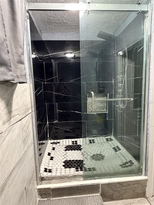 En Venta: $209,000 (3 camas, 1 baños, 1250 Pies cuadrados)