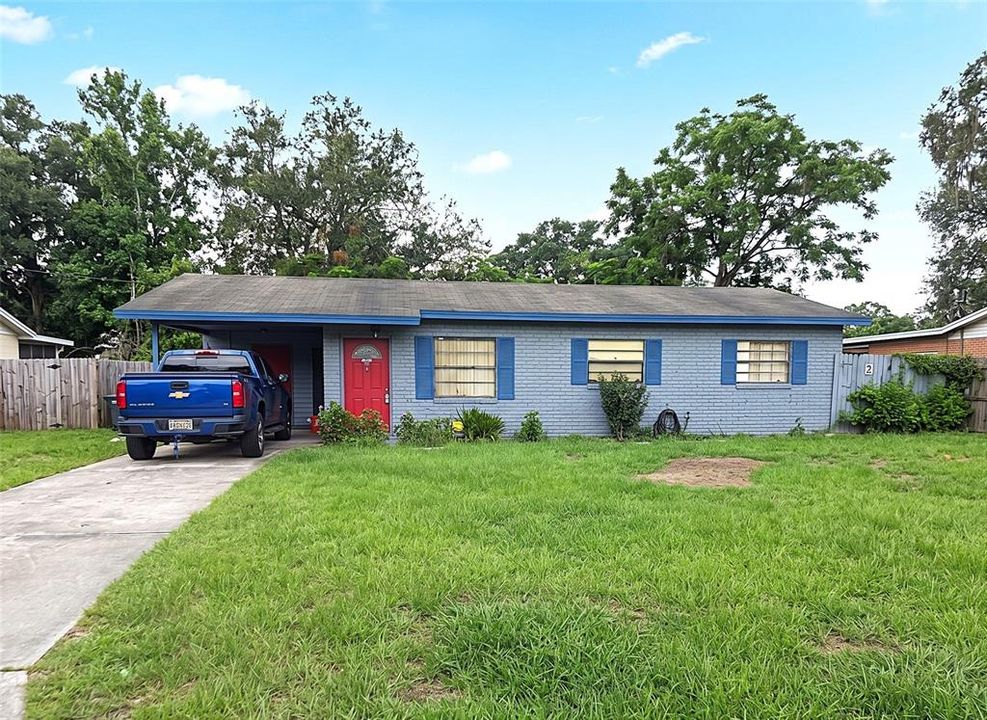 For Sale: $199,900 (3 beds, 1 baths, 1064 Square Feet)