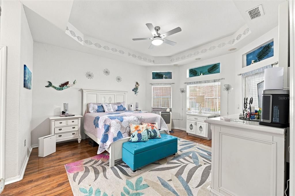 For Sale: $385,000 (3 beds, 2 baths, 2145 Square Feet)