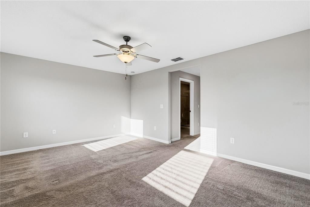 For Rent: $1,950 (3 beds, 2 baths, 1634 Square Feet)
