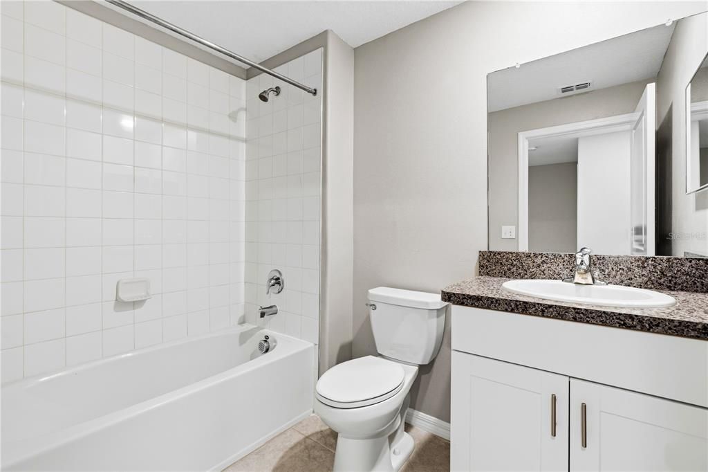 For Rent: $1,950 (3 beds, 2 baths, 1634 Square Feet)