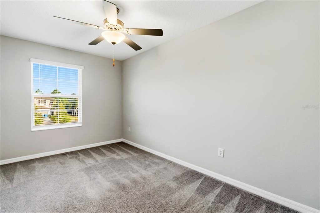 For Rent: $1,950 (3 beds, 2 baths, 1634 Square Feet)
