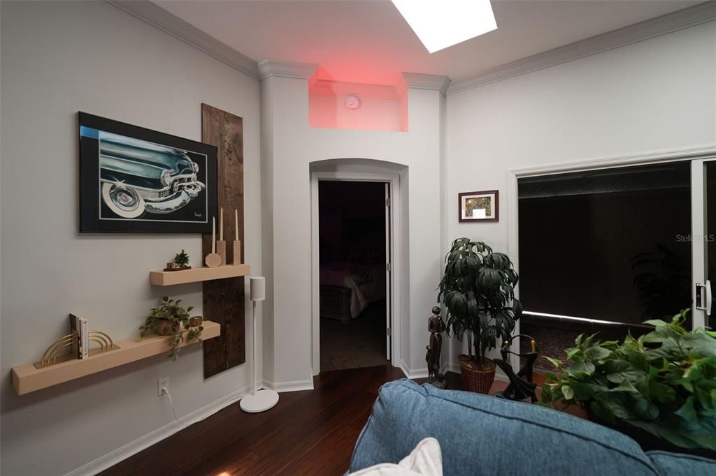 For Sale: $749,000 (3 beds, 2 baths, 2092 Square Feet)