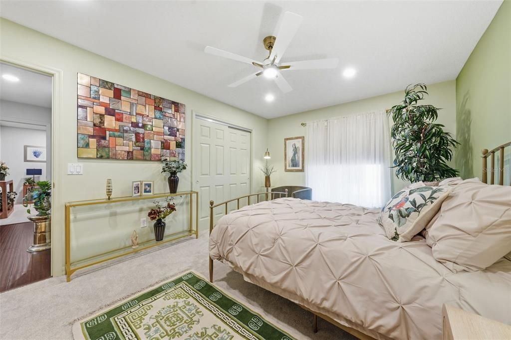 For Sale: $749,000 (3 beds, 2 baths, 2092 Square Feet)