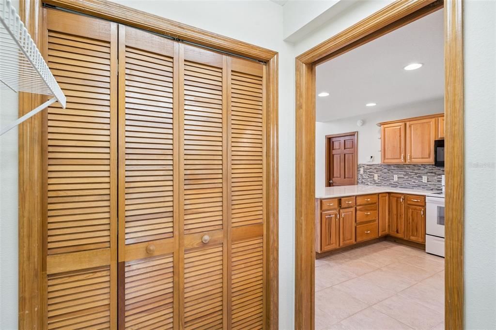 For Sale: $550,000 (3 beds, 2 baths, 2250 Square Feet)