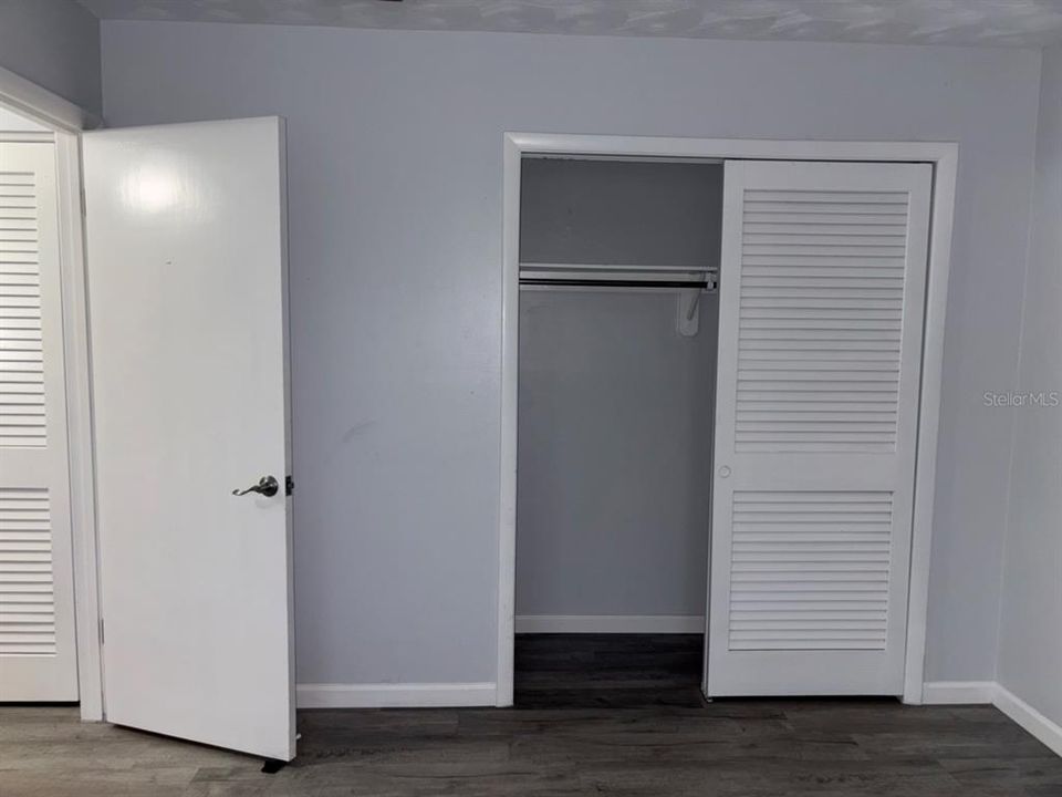 For Sale: $219,999 (2 beds, 2 baths, 1172 Square Feet)