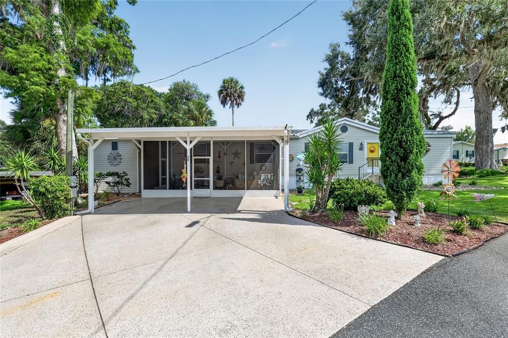 For Sale: $229,900 (3 beds, 2 baths, 1800 Square Feet)