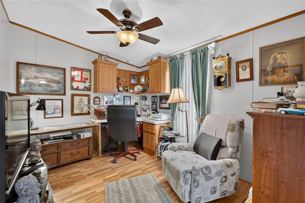 For Sale: $229,900 (3 beds, 2 baths, 1800 Square Feet)