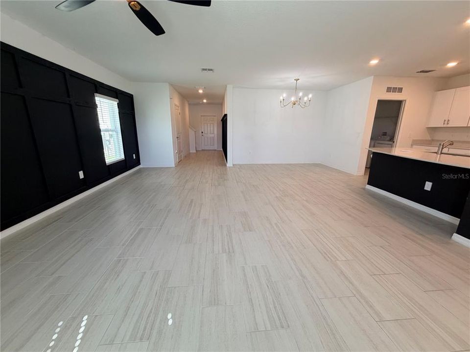 For Rent: $3,000 (5 beds, 2 baths, 2254 Square Feet)