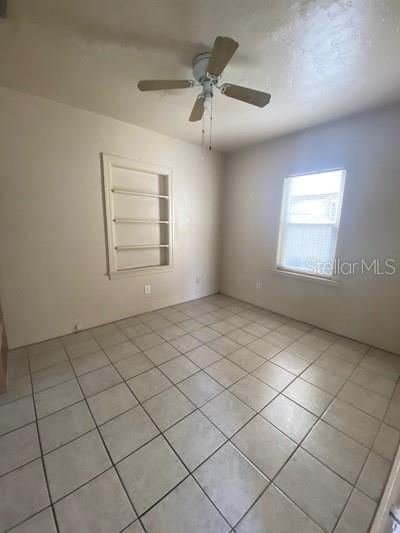 For Rent: $1,800 (2 beds, 2 baths, 826 Square Feet)
