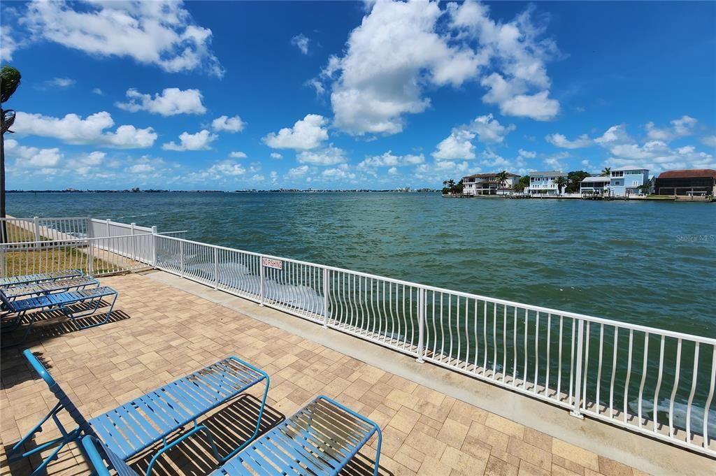 For Sale: $159,000 (2 beds, 2 baths, 1170 Square Feet)