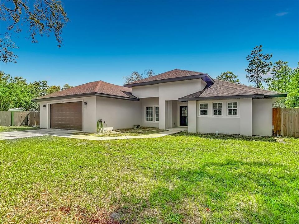 For Sale: $469,500 (4 beds, 2 baths, 2277 Square Feet)