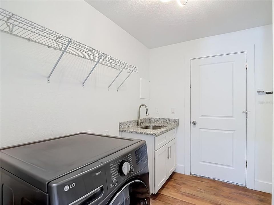 For Sale: $469,500 (4 beds, 2 baths, 2277 Square Feet)