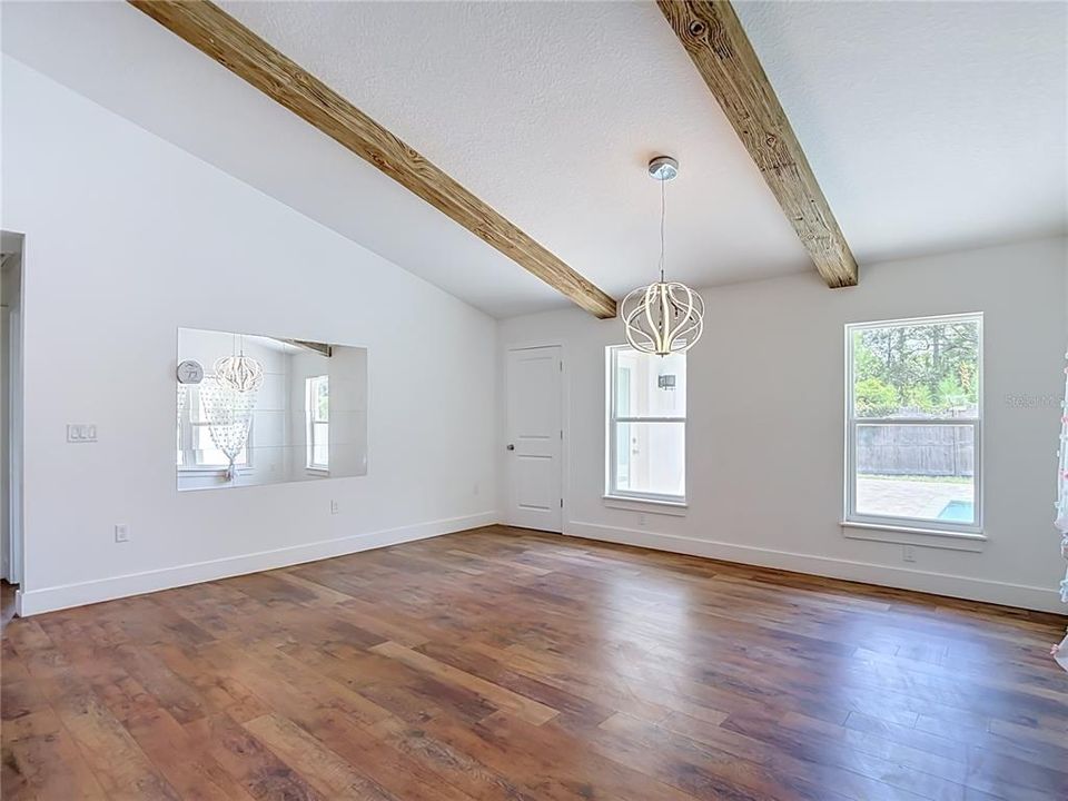 For Sale: $469,500 (4 beds, 2 baths, 2277 Square Feet)