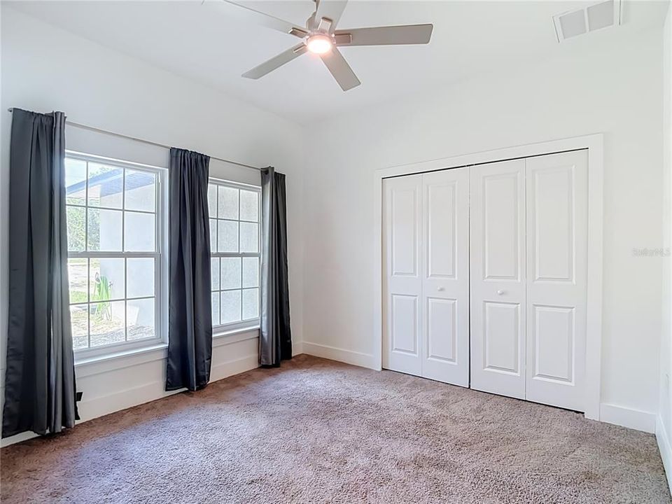 For Sale: $469,500 (4 beds, 2 baths, 2277 Square Feet)