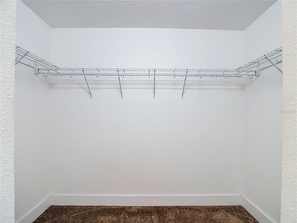For Sale: $469,500 (4 beds, 2 baths, 2277 Square Feet)