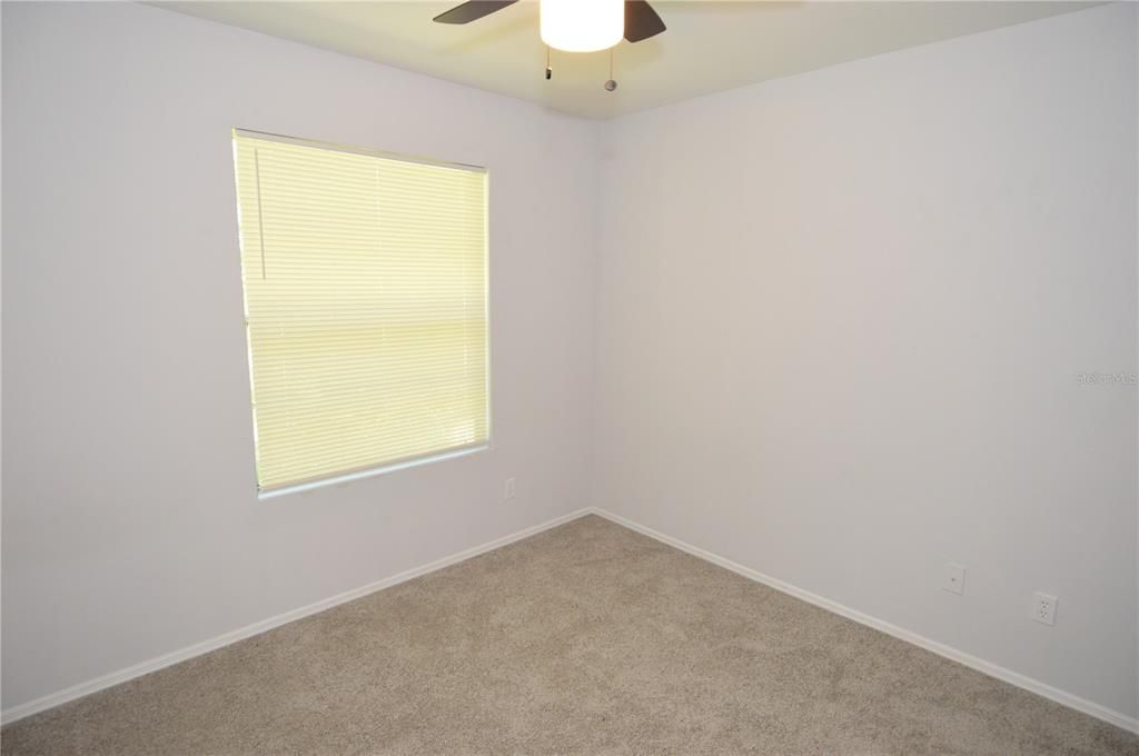 For Rent: $2,000 (3 beds, 2 baths, 985 Square Feet)
