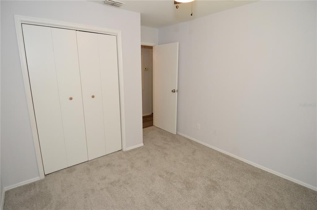 For Rent: $2,000 (3 beds, 2 baths, 985 Square Feet)