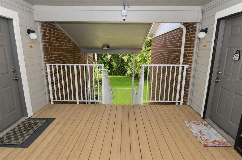 For Rent: $2,000 (3 beds, 2 baths, 985 Square Feet)