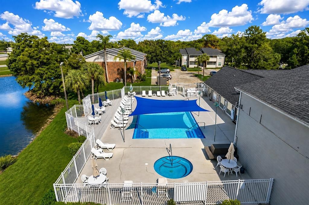 For Rent: $2,000 (3 beds, 2 baths, 985 Square Feet)