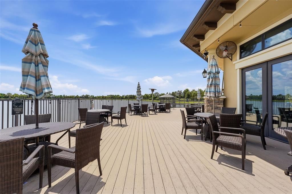 En Venta: $787,500 (3 camas, 3 baños, 2488 Pies cuadrados)