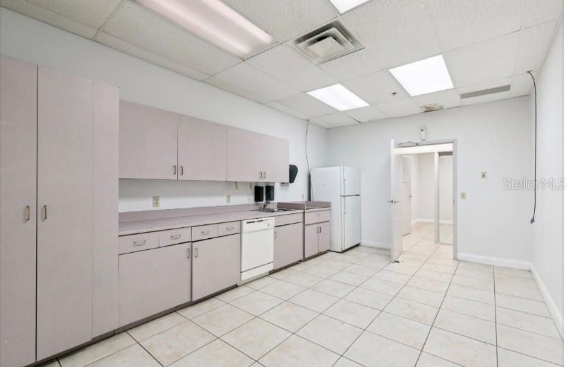 For Sale: $5,000,000 (0 beds, 0 baths, 10839 Square Feet)
