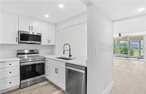 For Rent: $2,500 (2 beds, 2 baths, 1000 Square Feet)