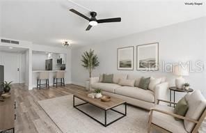 For Rent: $2,500 (2 beds, 2 baths, 1000 Square Feet)