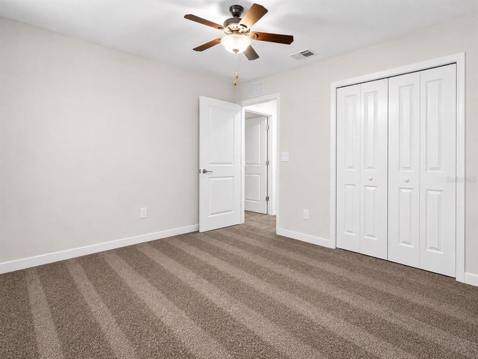For Rent: $2,050 (3 beds, 2 baths, 1601 Square Feet)