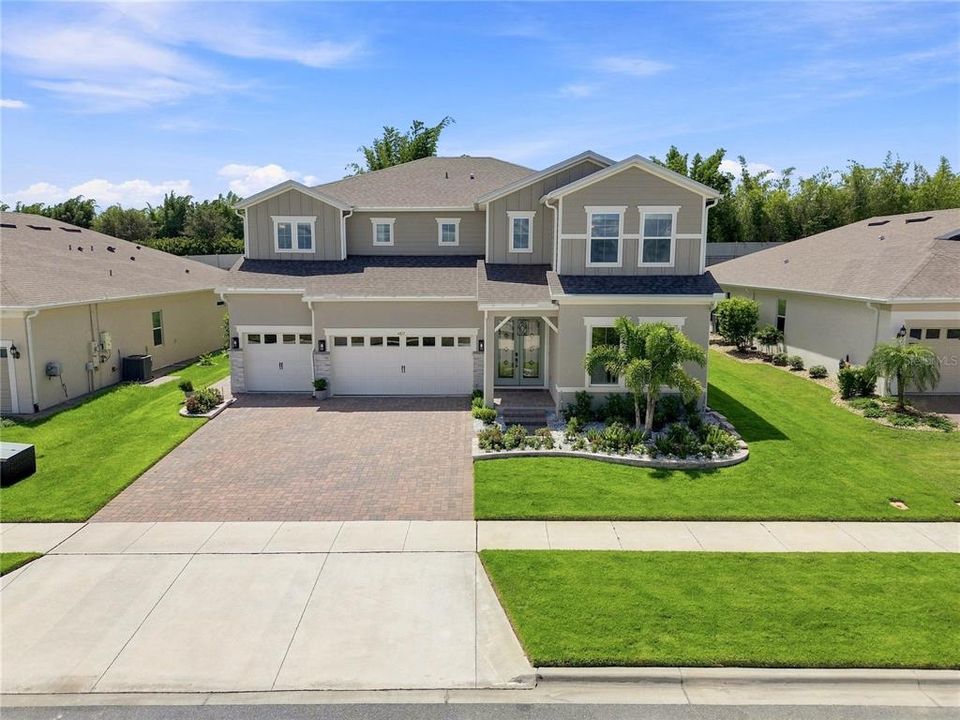 For Sale: $1,200,000 (5 beds, 5 baths, 4396 Square Feet)