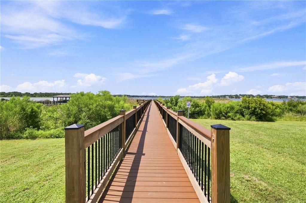 For Sale: $1,200,000 (5 beds, 5 baths, 4396 Square Feet)