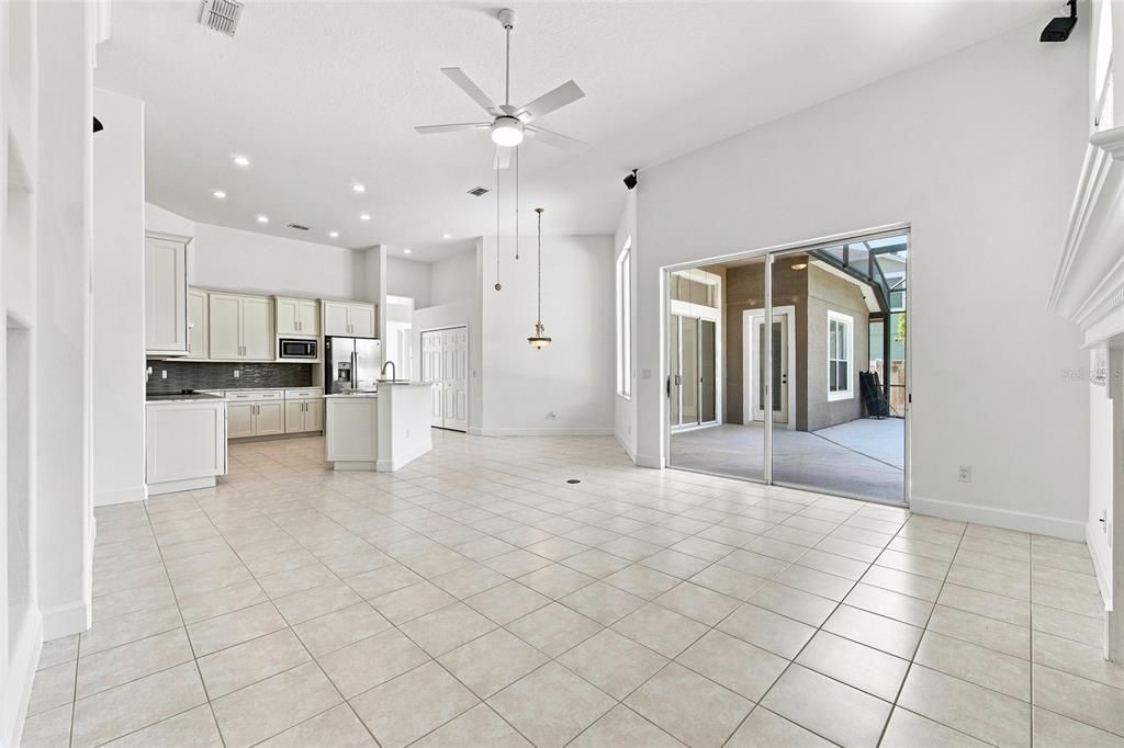 For Sale: $958,000 (5 beds, 3 baths, 3609 Square Feet)