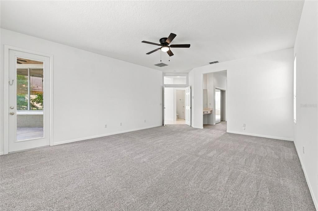 For Sale: $958,000 (5 beds, 3 baths, 3609 Square Feet)