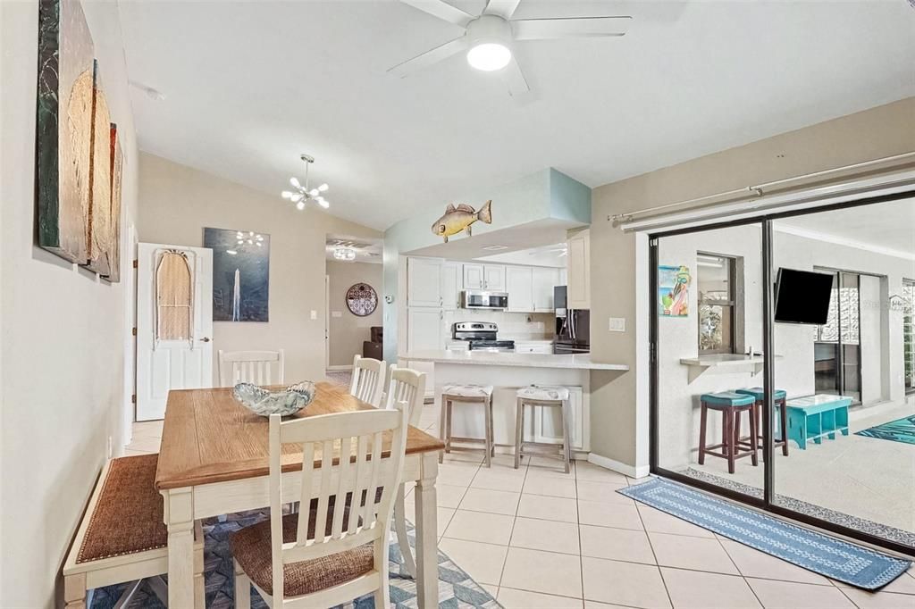 For Sale: $499,900 (3 beds, 2 baths, 1911 Square Feet)