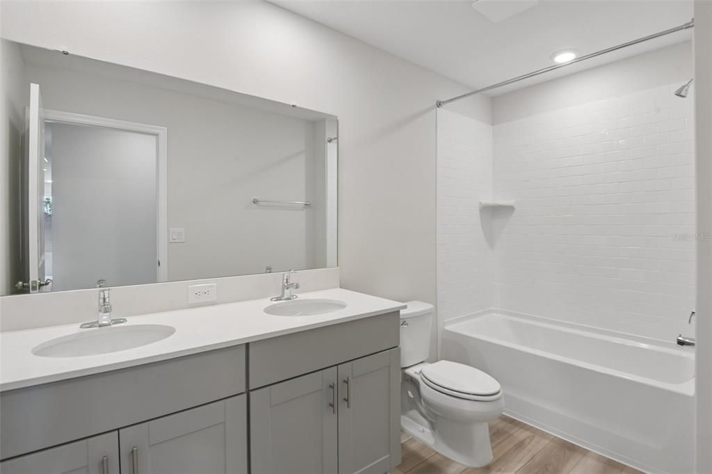 For Sale: $511,990 (5 beds, 3 baths, 3184 Square Feet)