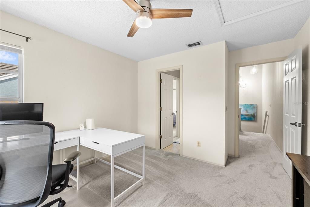 En Venta: $344,900 (3 camas, 2 baños, 1605 Pies cuadrados)