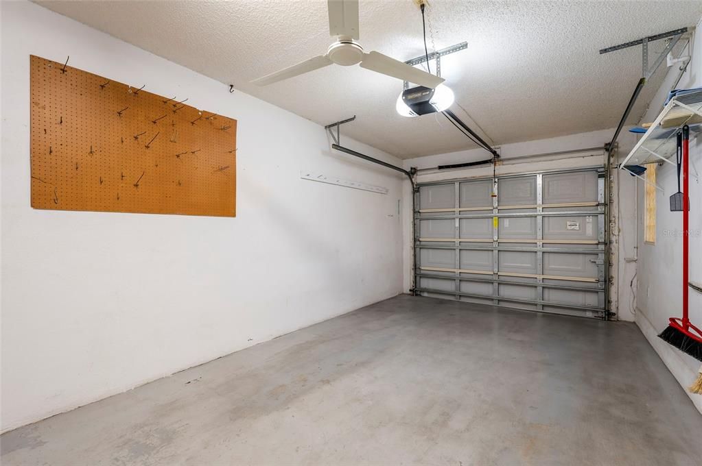 For Sale: $340,000 (2 beds, 2 baths, 1110 Square Feet)