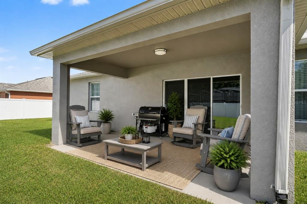 En Venta: $675,000 (4 camas, 2 baños, 2328 Pies cuadrados)