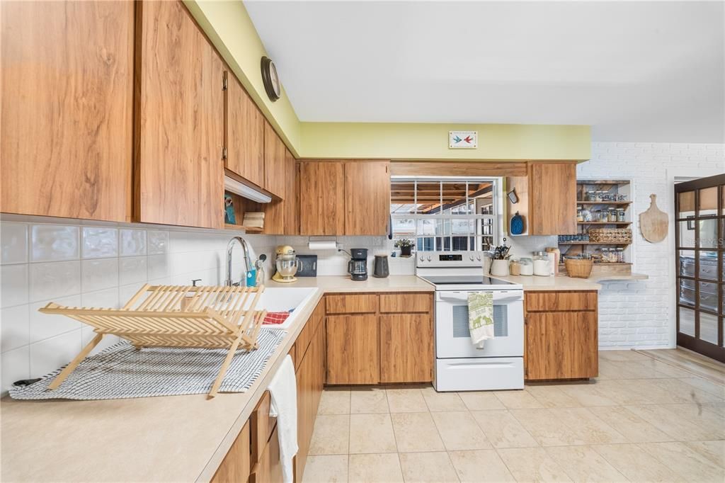 En Venta: $375,000 (3 camas, 2 baños, 1520 Pies cuadrados)