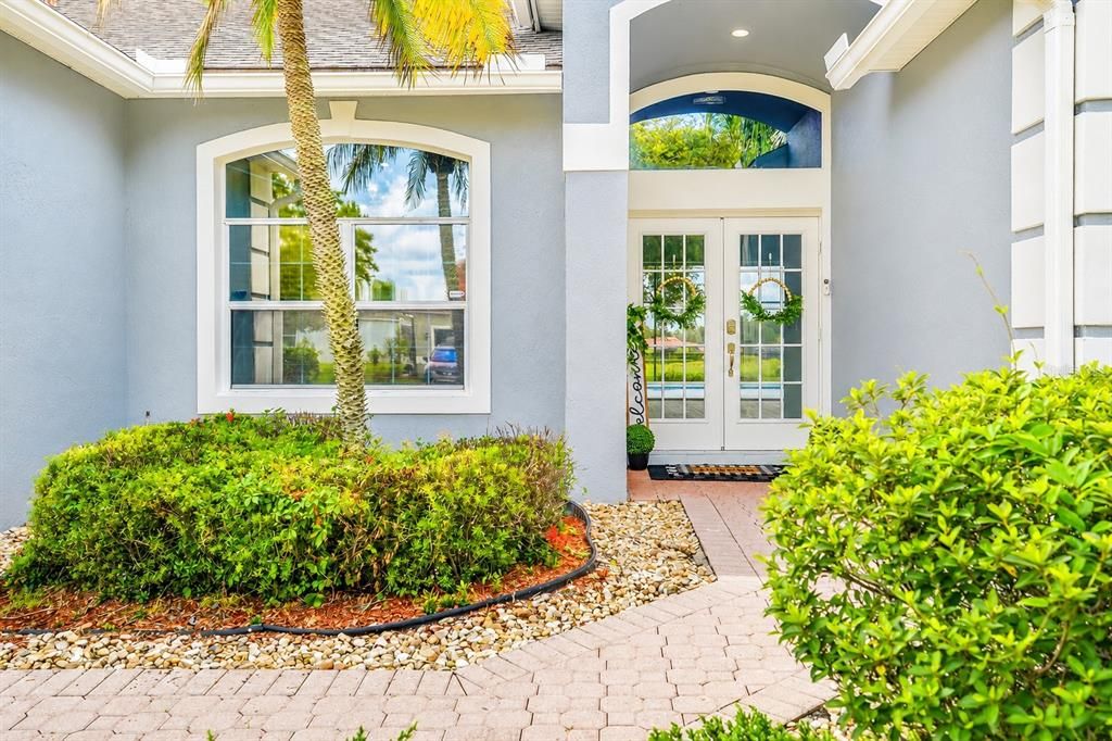 For Sale: $619,500 (4 beds, 2 baths, 2298 Square Feet)