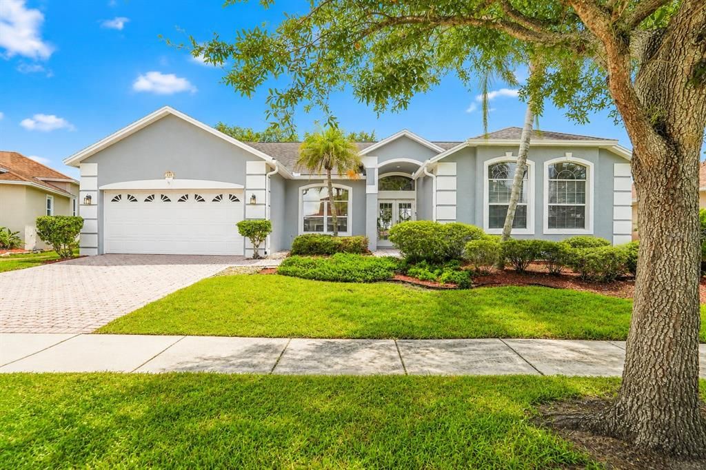 For Sale: $619,500 (4 beds, 2 baths, 2298 Square Feet)