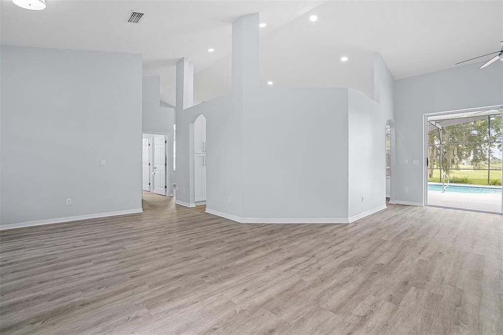 For Sale: $619,500 (4 beds, 2 baths, 2298 Square Feet)