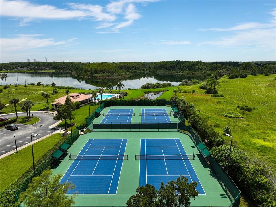 For Sale: $619,500 (4 beds, 2 baths, 2298 Square Feet)