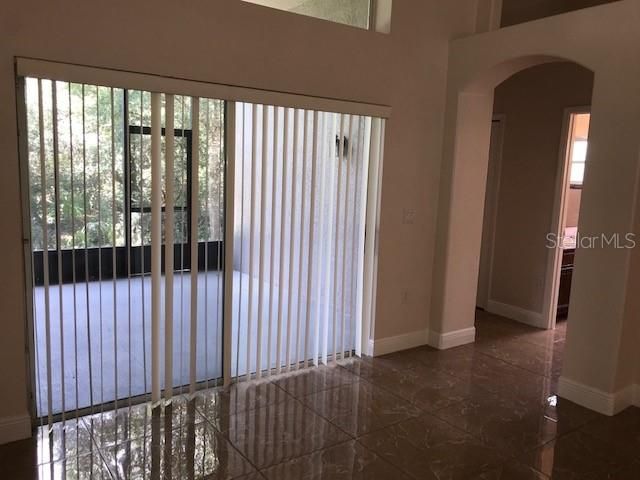 For Rent: $2,400 (4 beds, 2 baths, 1870 Square Feet)