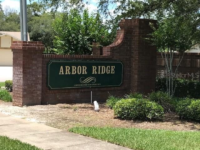 For Rent: $2,400 (4 beds, 2 baths, 1870 Square Feet)