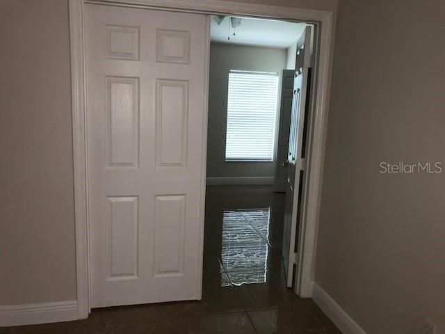 For Rent: $2,400 (4 beds, 2 baths, 1870 Square Feet)