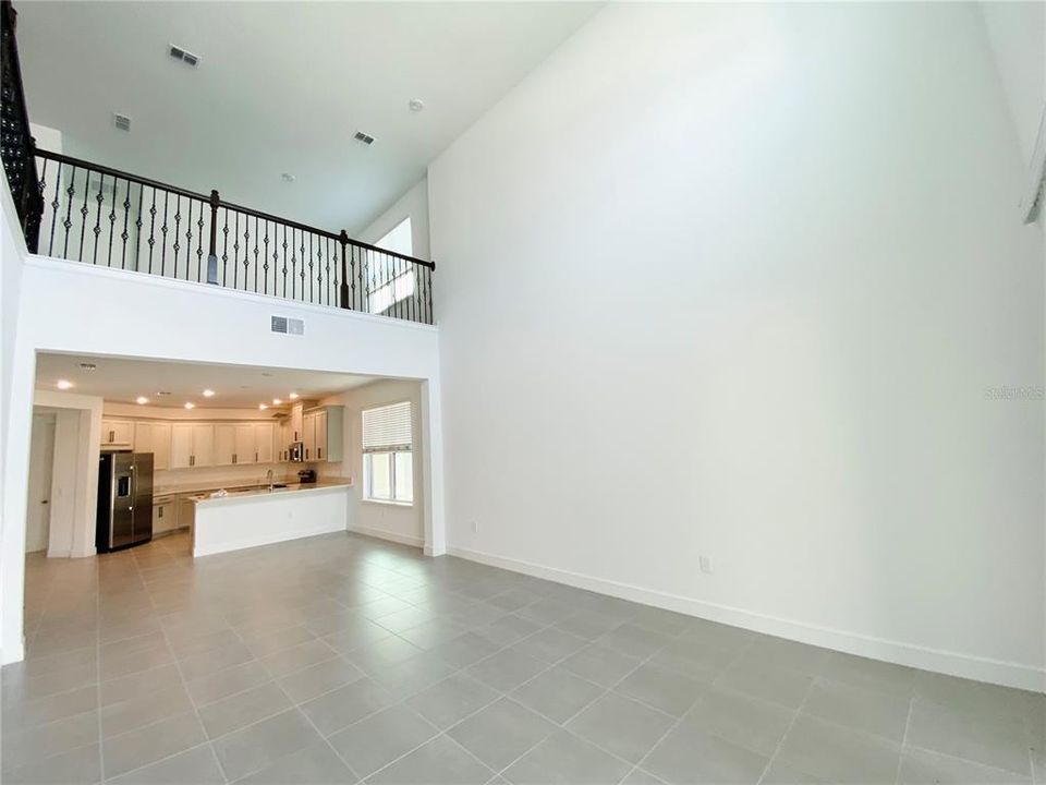 For Rent: $3,895 (4 beds, 3 baths, 2553 Square Feet)